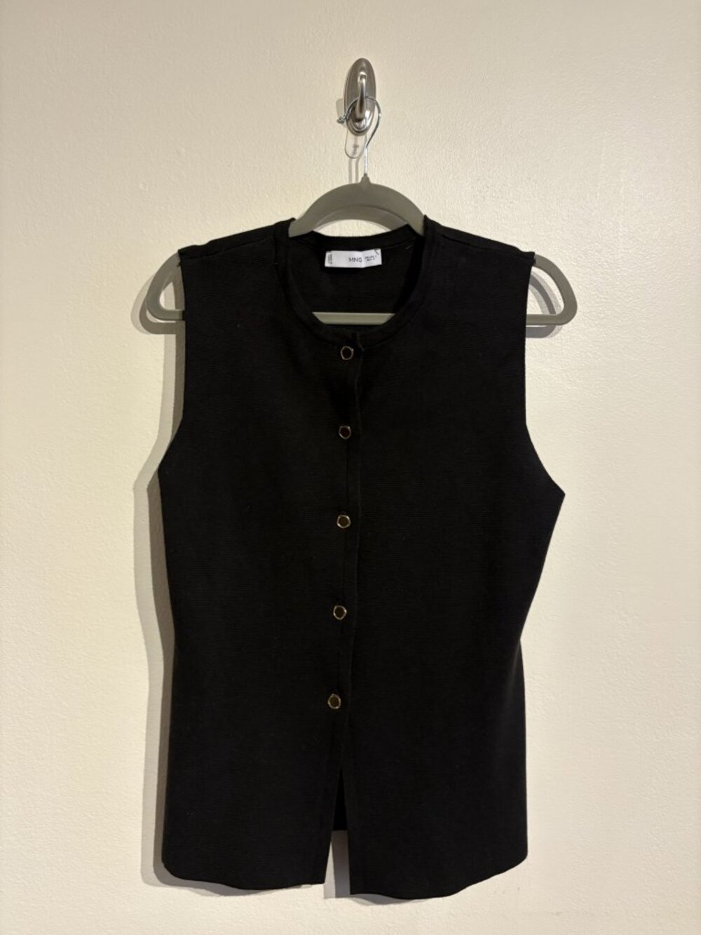 MNG Mango Black Sleeveless Knit Button Front Vest Gold Tone Buttons